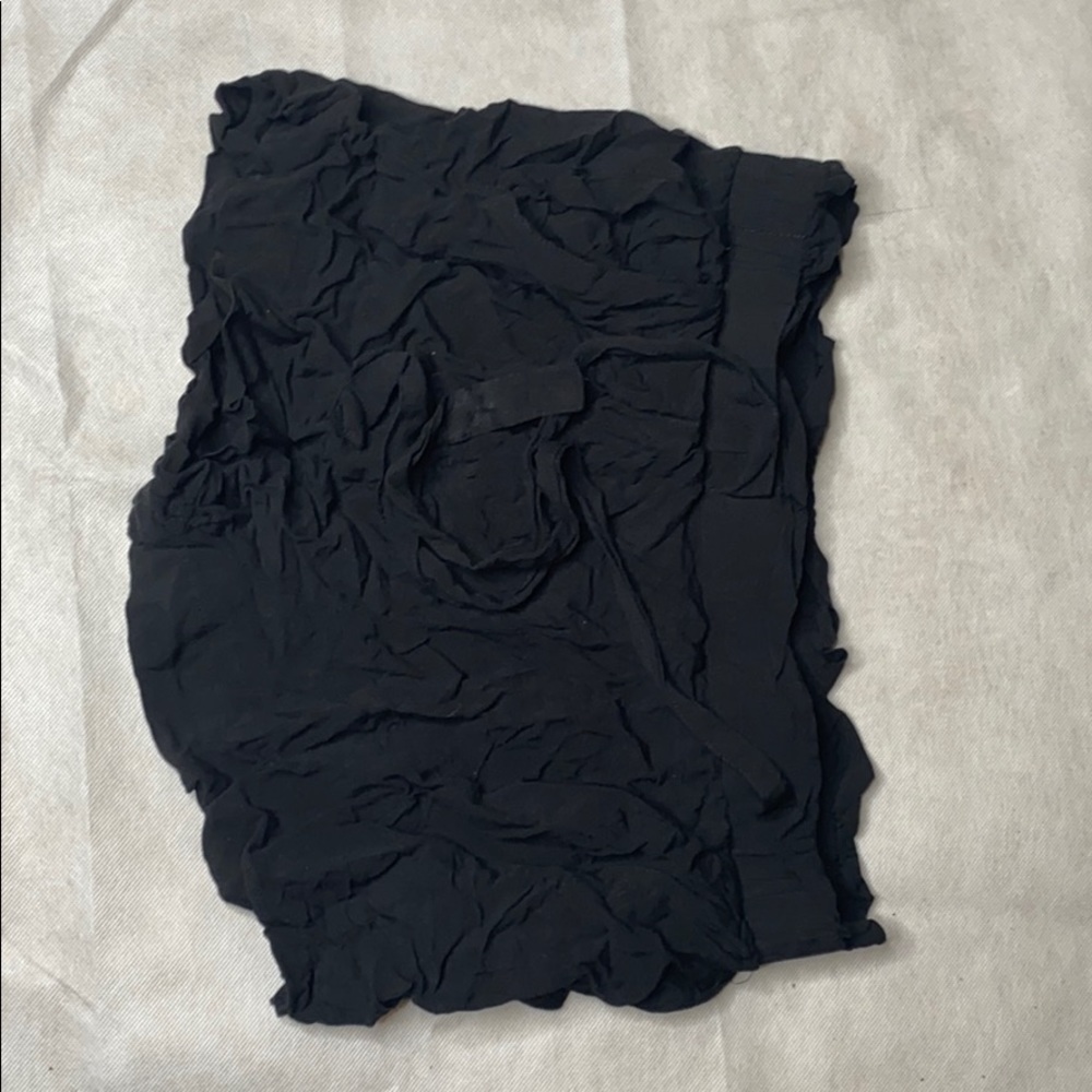 Black scrunched Shorts